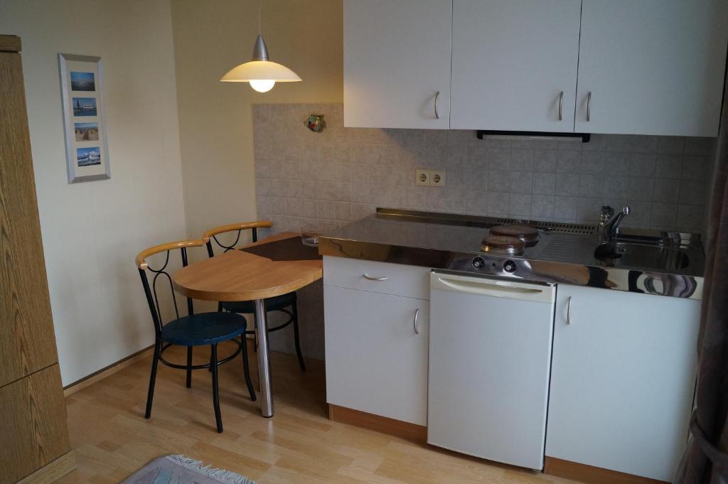 Pension Appartementhaus Hus Moehlenbarg Cuxhaven Kamer foto
