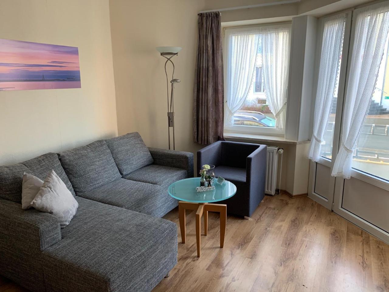 Pension Appartementhaus Hus Moehlenbarg Cuxhaven Buitenkant foto
