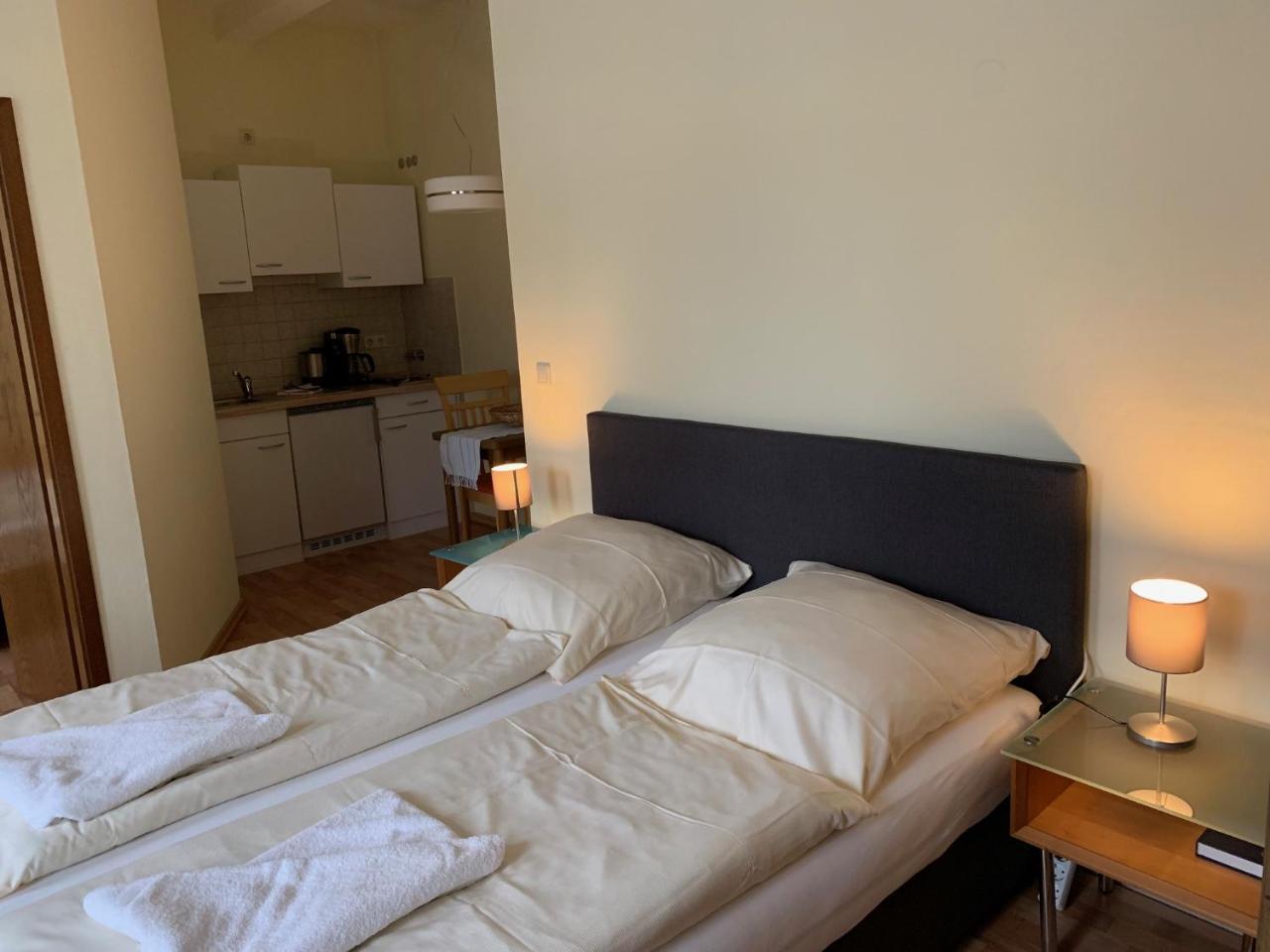 Pension Appartementhaus Hus Moehlenbarg Cuxhaven Buitenkant foto