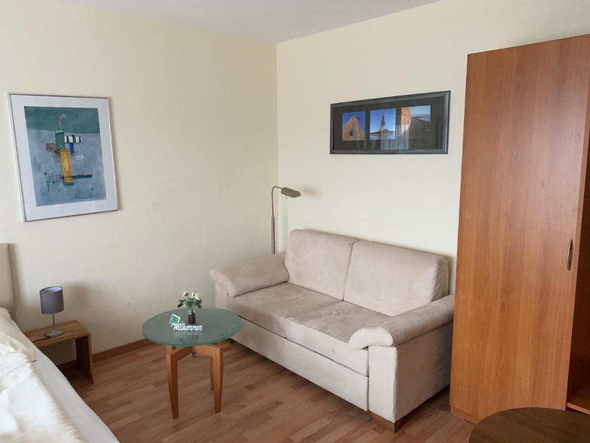Pension Appartementhaus Hus Moehlenbarg Cuxhaven Buitenkant foto