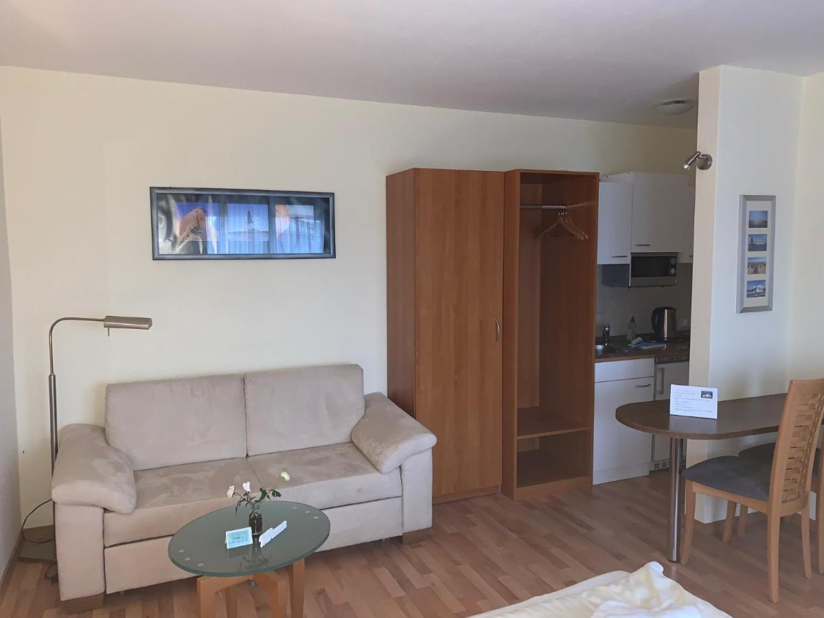 Pension Appartementhaus Hus Moehlenbarg Cuxhaven Buitenkant foto
